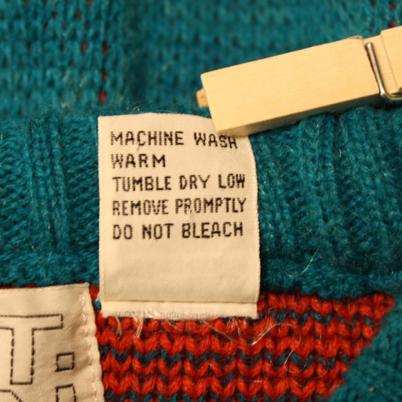 Vintage SAT-GEN Sweater - Picture 7 of 7